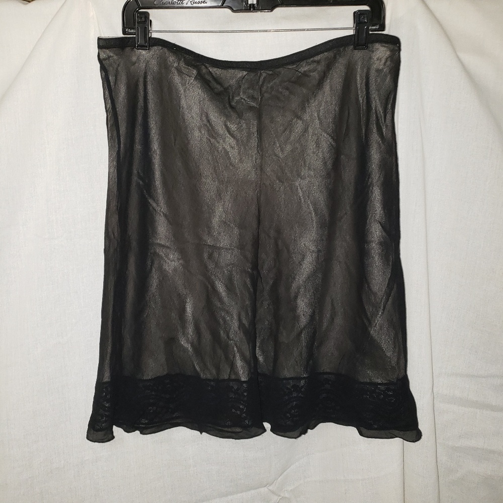 Sheath overlay skirt